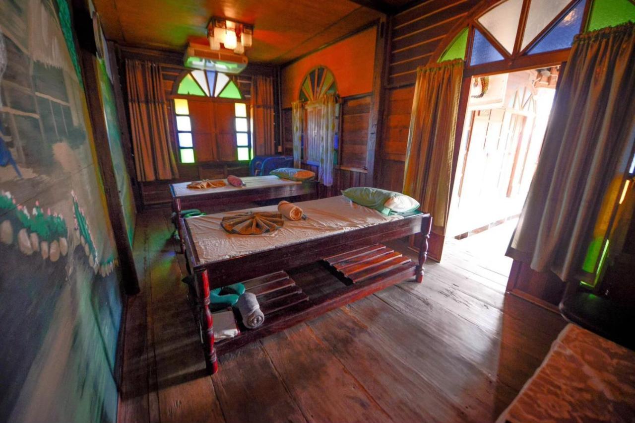 Mrk Resort & Massage Lopburi Kültér fotó