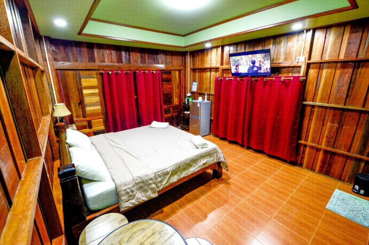 Mrk Resort & Massage Lopburi Kültér fotó