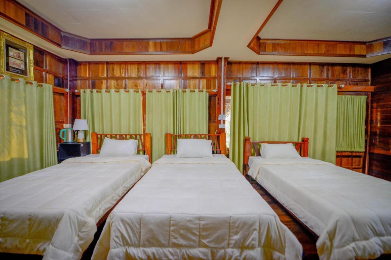 Mrk Resort & Massage Lopburi Kültér fotó