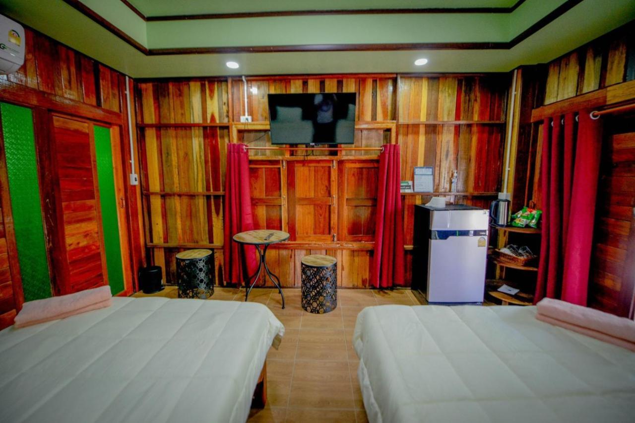 Mrk Resort & Massage Lopburi Kültér fotó