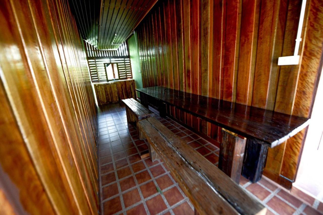 Mrk Resort & Massage Lopburi Kültér fotó